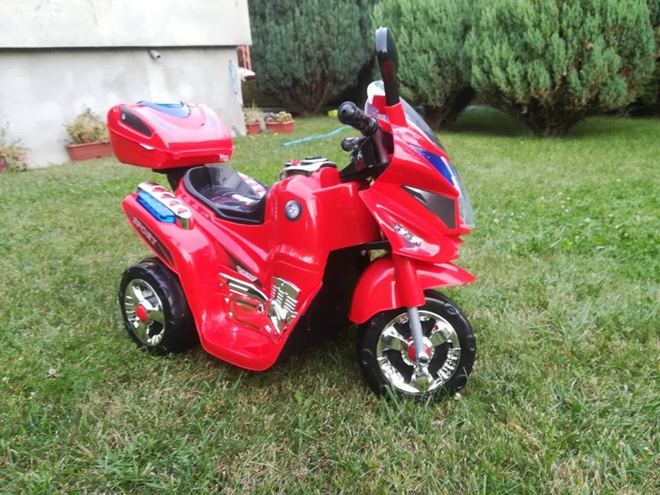 DECIJI MOTOR C051 CRVENI