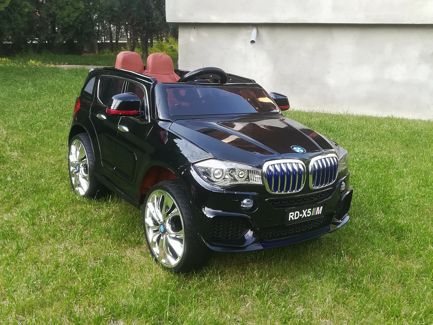DECIJI AUTOMOBIL BMW X5 CRNI