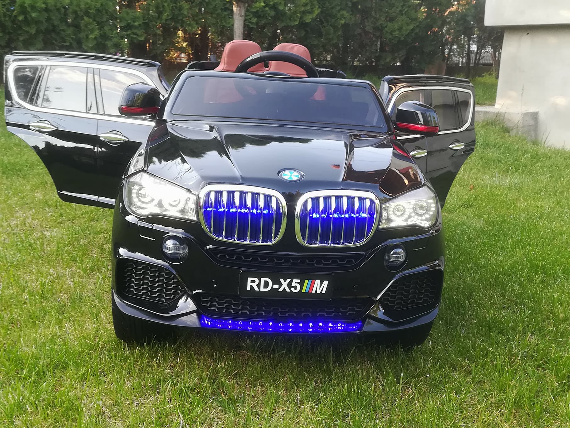 DECIJI AUTOMOBIL BMW X5 CRNI