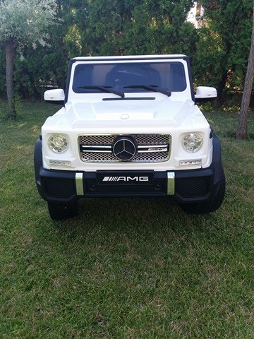 DECIJI AUTOMOBIL MERCEDES G65 BELI