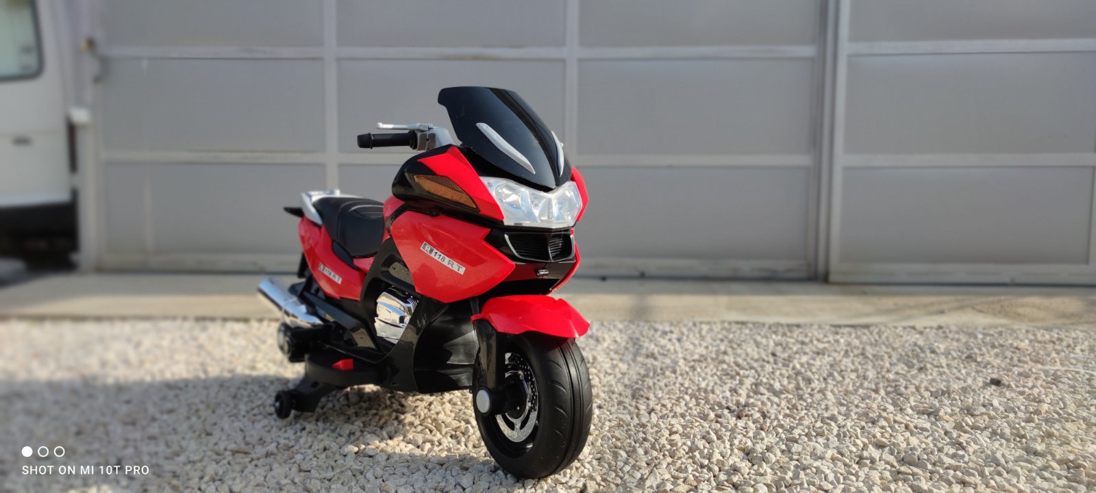 DECIJI MOTOR HZB 118 CRVENI