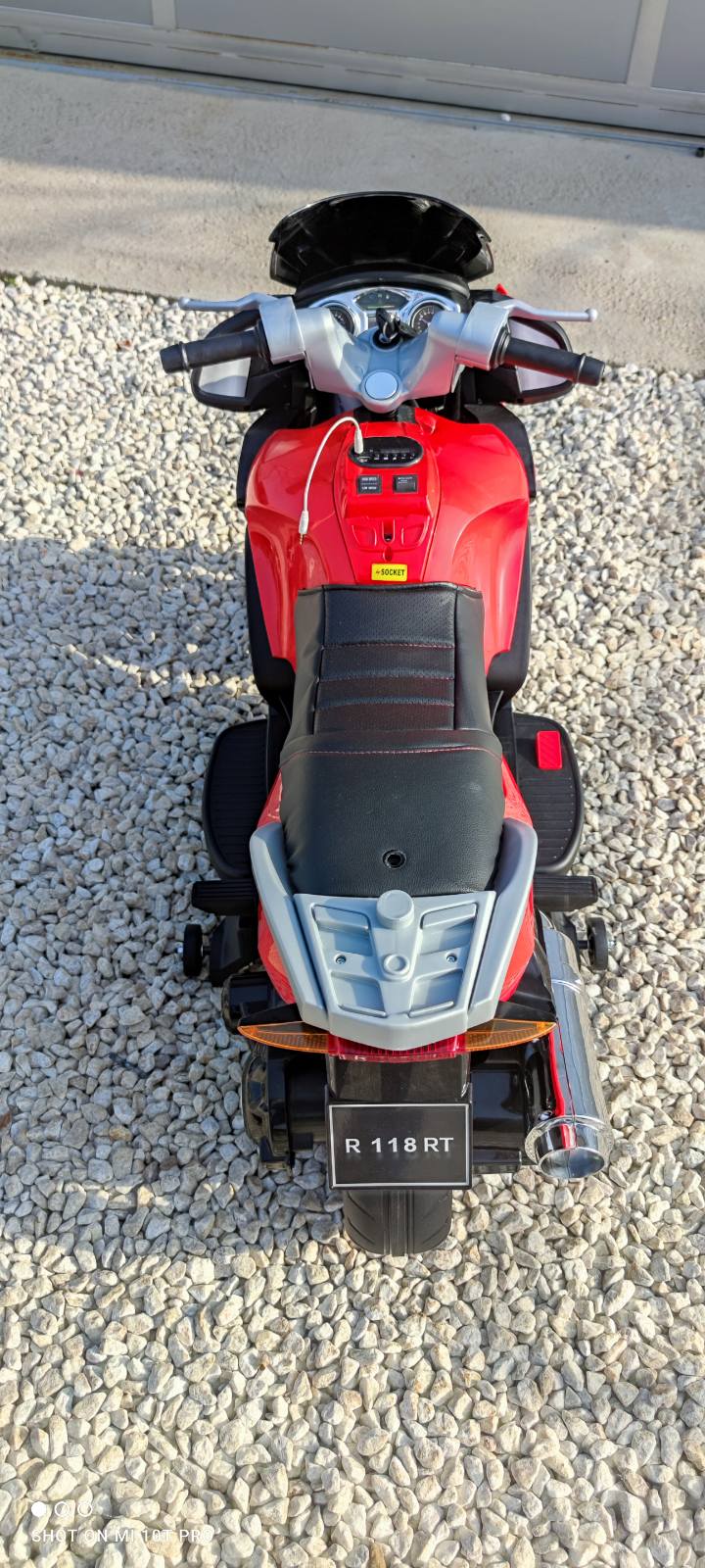 DECIJI MOTOR HZB 118 CRVENI